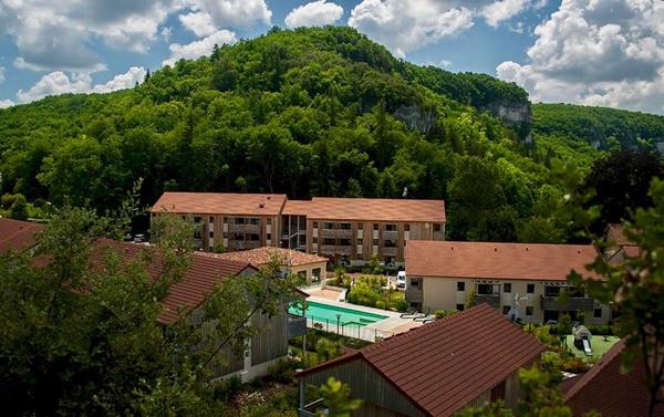 Appartement 3 pièces 35 m2 avec terrasse et piscine