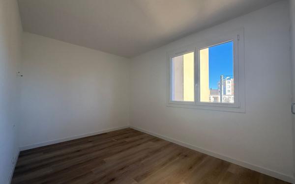 Appartement à louer    4 pièces •  Perpignan