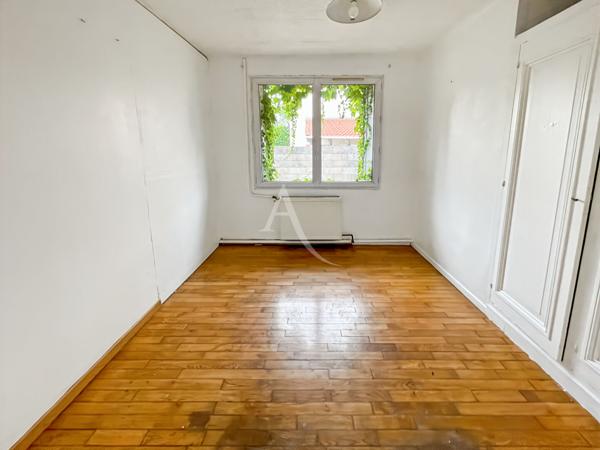 Maison plain pieds Sainte Geneviève Des Bois 2 pièces 62m2