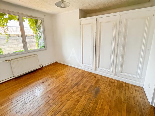 Maison plain pieds Sainte Geneviève Des Bois 2 pièces 62m2