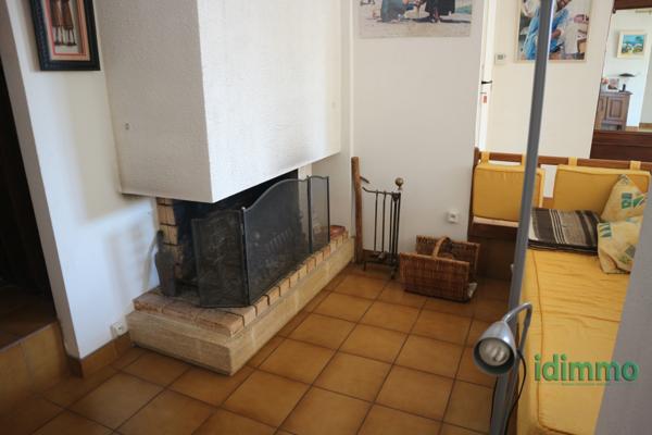 MAGNIFIQUE MAISON DE 220 M2,DANS UN LIEU RECHERCHE, AVEC PISCINE SUR UN TERRAIN DE 610 M2. PROCHE DE ROYAN. Royan (17200)