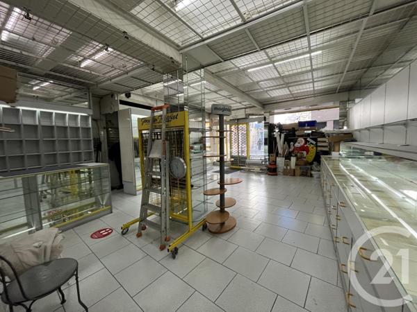 Immeuble à vendre  267,33 m2 ALES - 30