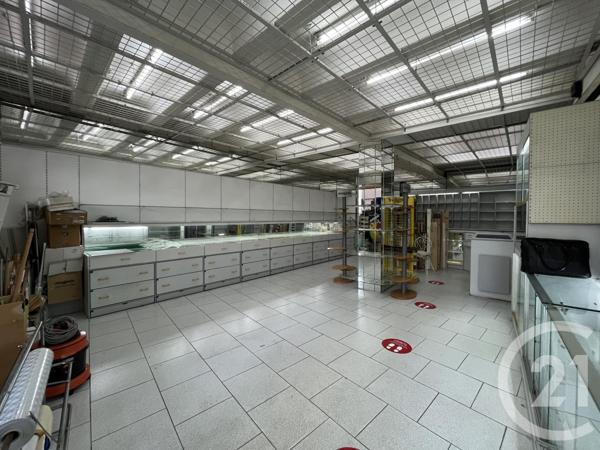 Immeuble à vendre  267,33 m2 ALES - 30