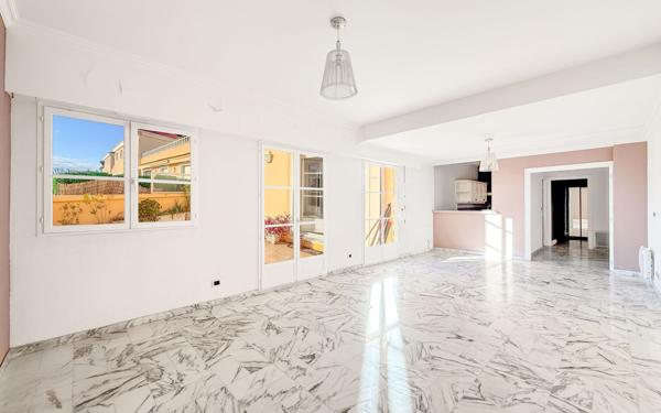 Appartement à vendre    3 pièces • 98,07 m2 Nice