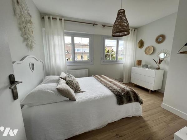 BOULOGNE SUR MER A VENDRE MAISON INDEPENDANTE AVEC SOUS SOL COMPLET GARAGE ET JARDIN