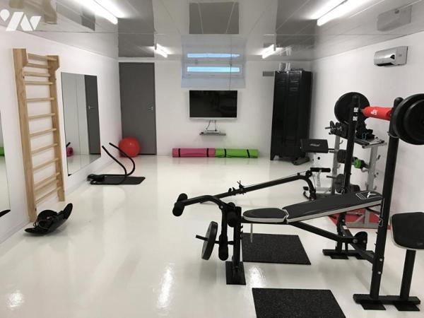 BOULOGNE SUR MER A VENDRE MAISON INDEPENDANTE AVEC SOUS SOL COMPLET GARAGE ET JARDIN