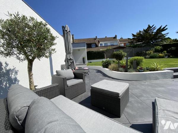 BOULOGNE SUR MER A VENDRE MAISON INDEPENDANTE AVEC SOUS SOL COMPLET GARAGE ET JARDIN