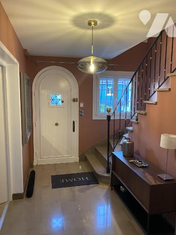 BOULOGNE SUR MER A VENDRE MAISON INDEPENDANTE AVEC SOUS SOL COMPLET GARAGE ET JARDIN