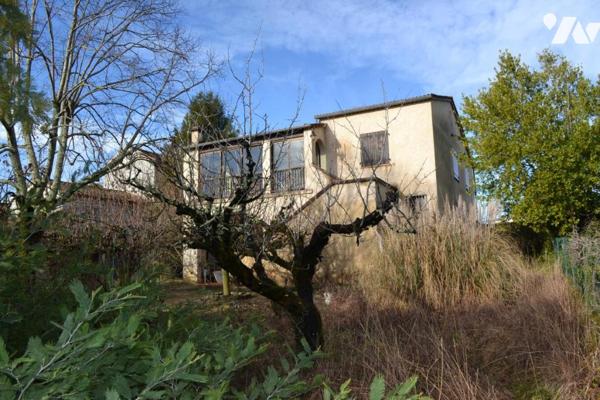 MAISON INDIVIDUELLE AVEC TERRAIN ATTENANT DE 1485 m²