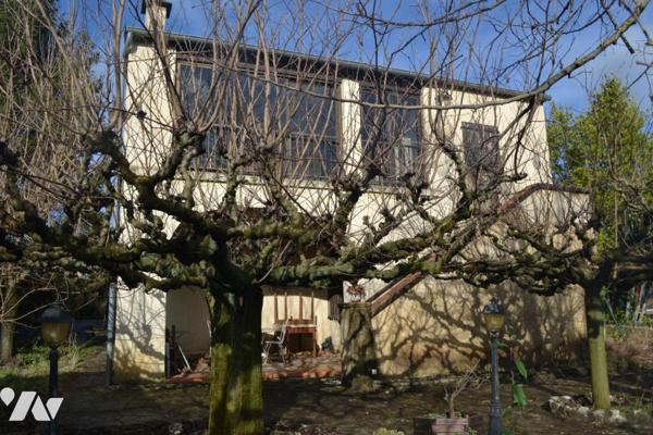 MAISON INDIVIDUELLE AVEC TERRAIN ATTENANT DE 1485 m²