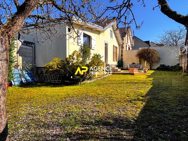 Sartrouville - Maison 4 pièces sur 322 m² de parcelle €402 800 ** - Référence 9560