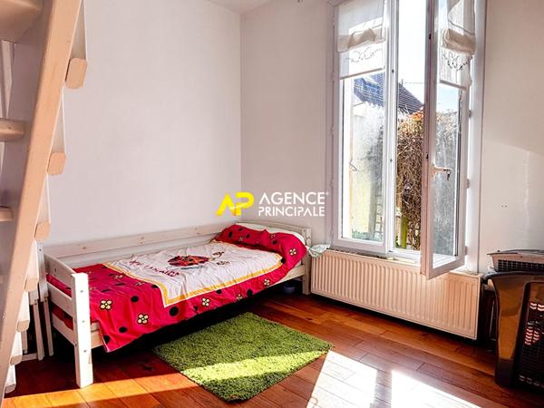 Sartrouville - Maison 4 pièces sur 322 m² de parcelle €402 800 ** - Référence 9560