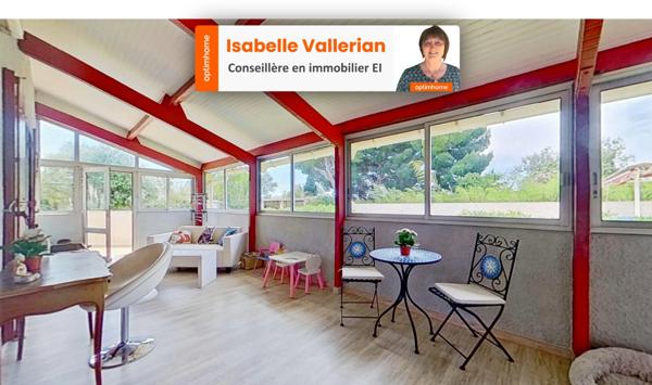 A vendre à Aigues-Mortes : Mas avec Piscine et Appartements Locatifs