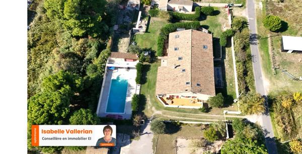 A vendre à Aigues-Mortes : Mas avec Piscine et Appartements Locatifs