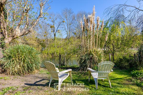Maison rénovée avec ponton sur l’Île de Vaux : les charmes des bords de Seine