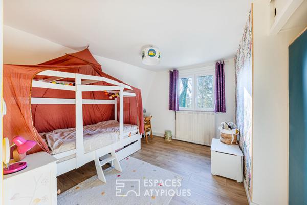 Maison rénovée avec ponton sur l’Île de Vaux : les charmes des bords de Seine