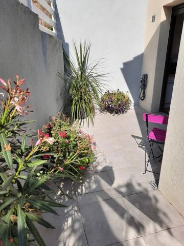 MAISON DE VILLE PLUS STUDIO