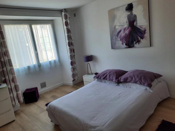MAISON DE VILLE PLUS STUDIO