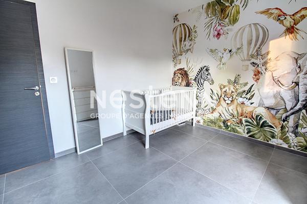 A VENDRE VIDAUBAN Maison contemporaine de 185m² 4 chambres GARAGE sur 1200m2 de terrain