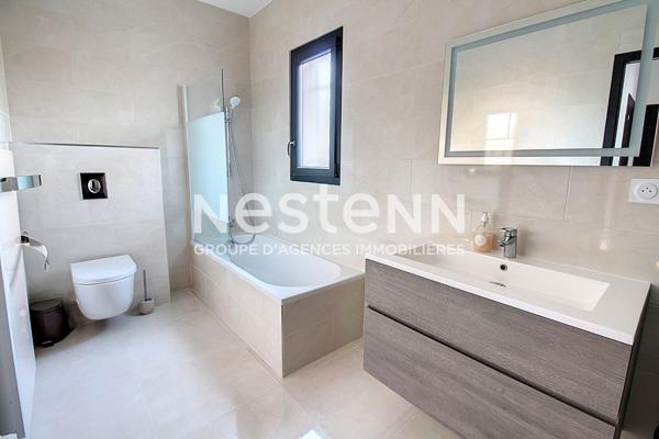 A VENDRE VIDAUBAN Maison contemporaine de 185m² 4 chambres GARAGE sur 1200m2 de terrain