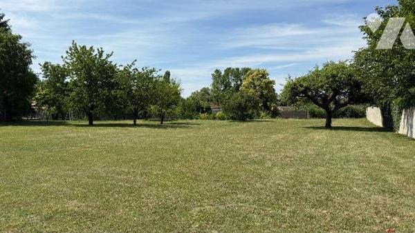 La Chaussée-sur-Marne - A vendre - Terrain à bâtir viabilisé

Sur la Commune de La Chaussée-s...