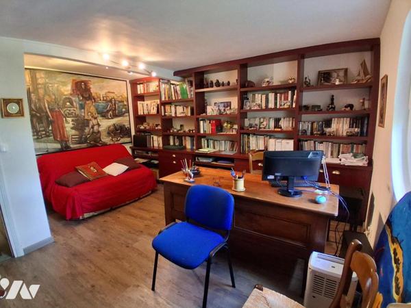 MAISON BAGNOLAISE avec parc arboré