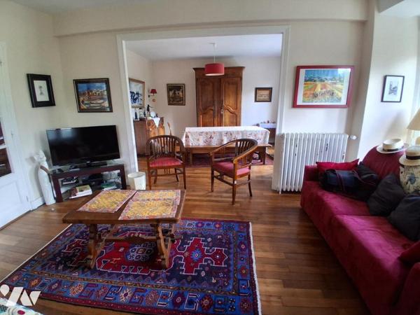 MAISON BAGNOLAISE avec parc arboré