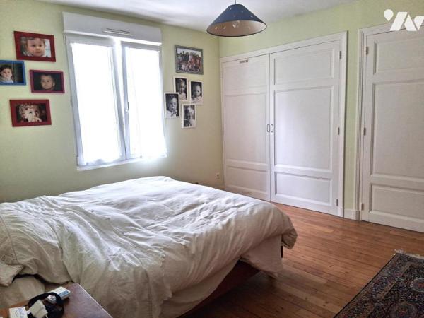 MAISON BAGNOLAISE avec parc arboré