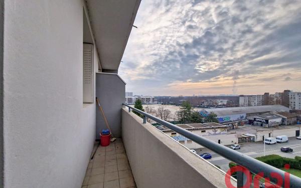 Appartement à louer    3 pièces • 66,69 m2 Lyon 7
