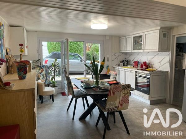 Maison à vendre 7 pièces 203 m² Poitiers