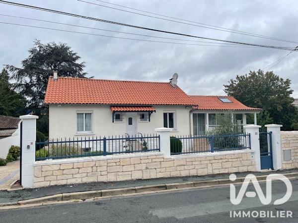 Maison à vendre 7 pièces 203 m² Poitiers