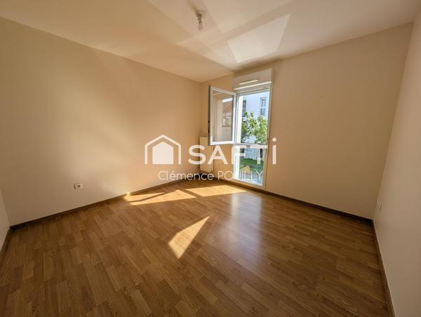 Appartement lumineux avec balcon