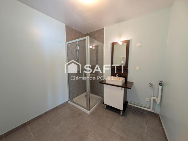 Appartement lumineux avec balcon