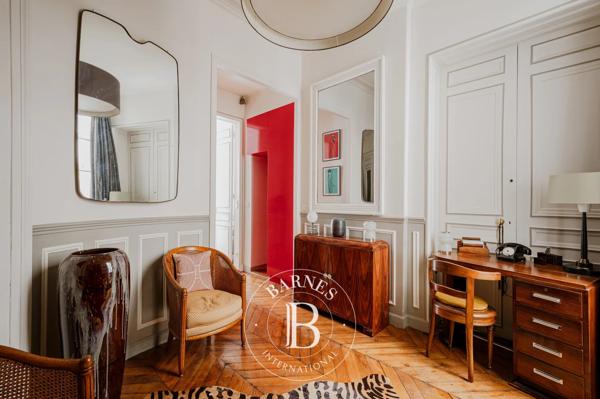 Paris 9ème, Appartement 3 Chambres -  139 m² à vendre