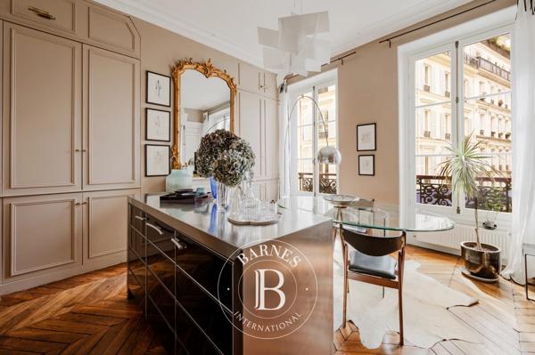 Paris 9ème, Appartement 3 Chambres -  139 m² à vendre