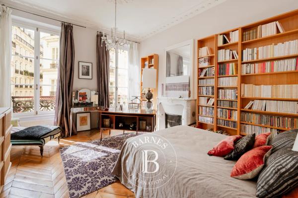 Paris 9ème, Appartement 3 Chambres -  139 m² à vendre