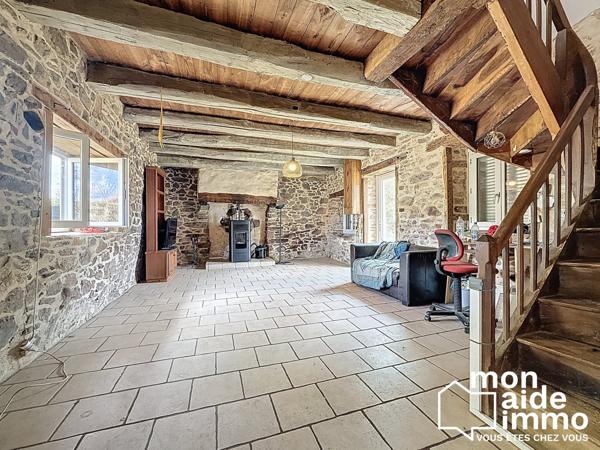Maison en pierre de charme sur 1500 m² de terrain