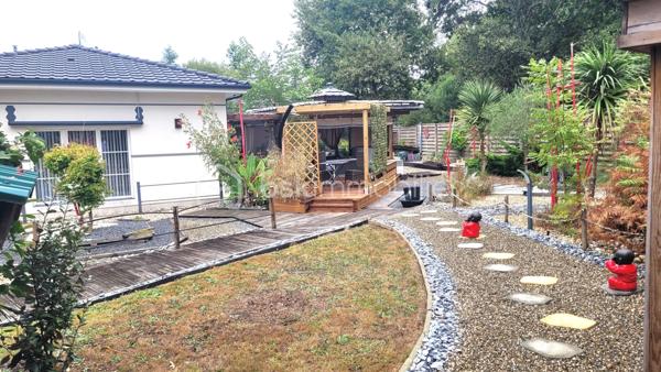 Maison contemporaine de 239 m²