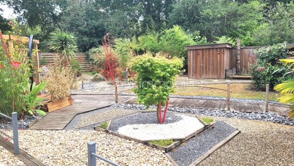 Maison contemporaine de 239 m²