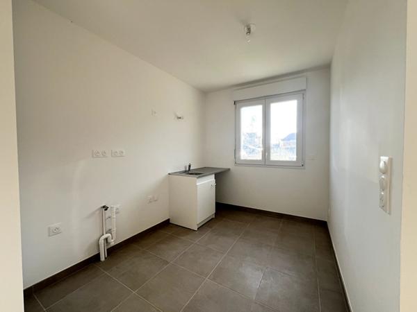 Maison Ballancourt Sur Essonne 4 pièce(s) 81.69 m2