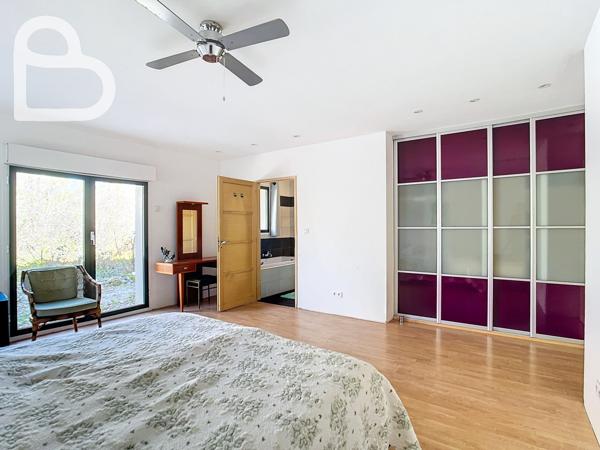 Salviac (46340) Maison de plain-pied récente avec gîte