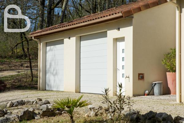 Salviac (46340) Maison de plain-pied récente avec gîte