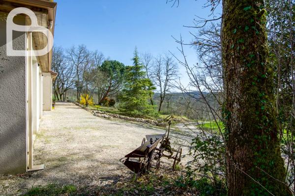 Salviac (46340) Maison de plain-pied récente avec gîte