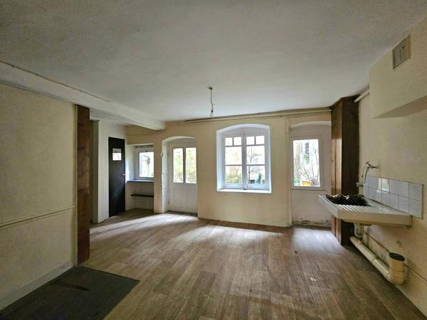 Immeuble à vendre à Nantua 01130
