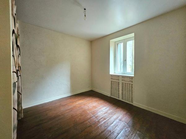Immeuble à vendre à Nantua 01130