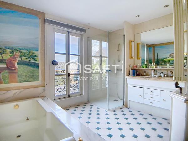 ÉLÉGANTE DEMEURE FAMILIALE DE CARACTÈRE – JARDIN 600 m2