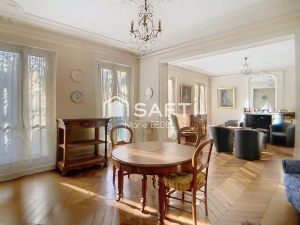 ÉLÉGANTE DEMEURE FAMILIALE DE CARACTÈRE – JARDIN 600 m2