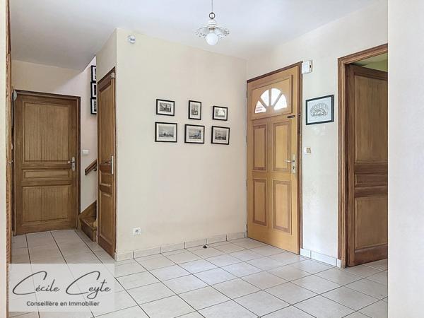 Herbeys – Maison 7 Pièces sur 1600m² de terrain