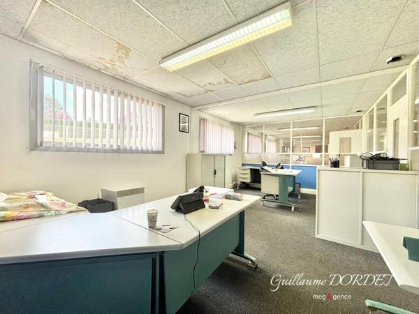 Immeuble à ENVERMEU, 76630 - 1250m²