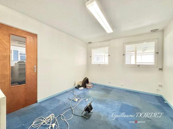 Immeuble à ENVERMEU, 76630 - 1250m²